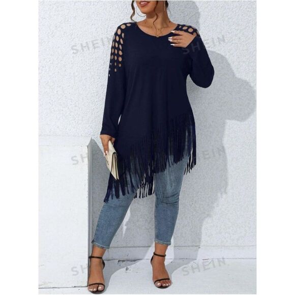 SHEIN LUNE Plus Cut Out Shoulder Fringe Hem Tee, 2XL - Picture 4 of 5
